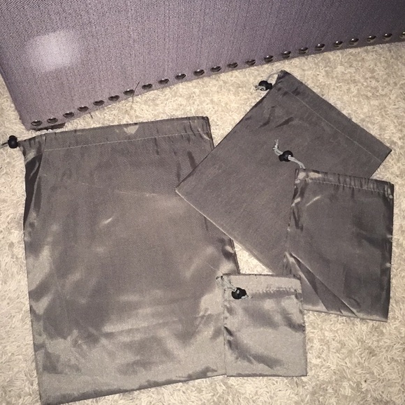 🌸Free with two or more item over $13 - Picture 2 of 2